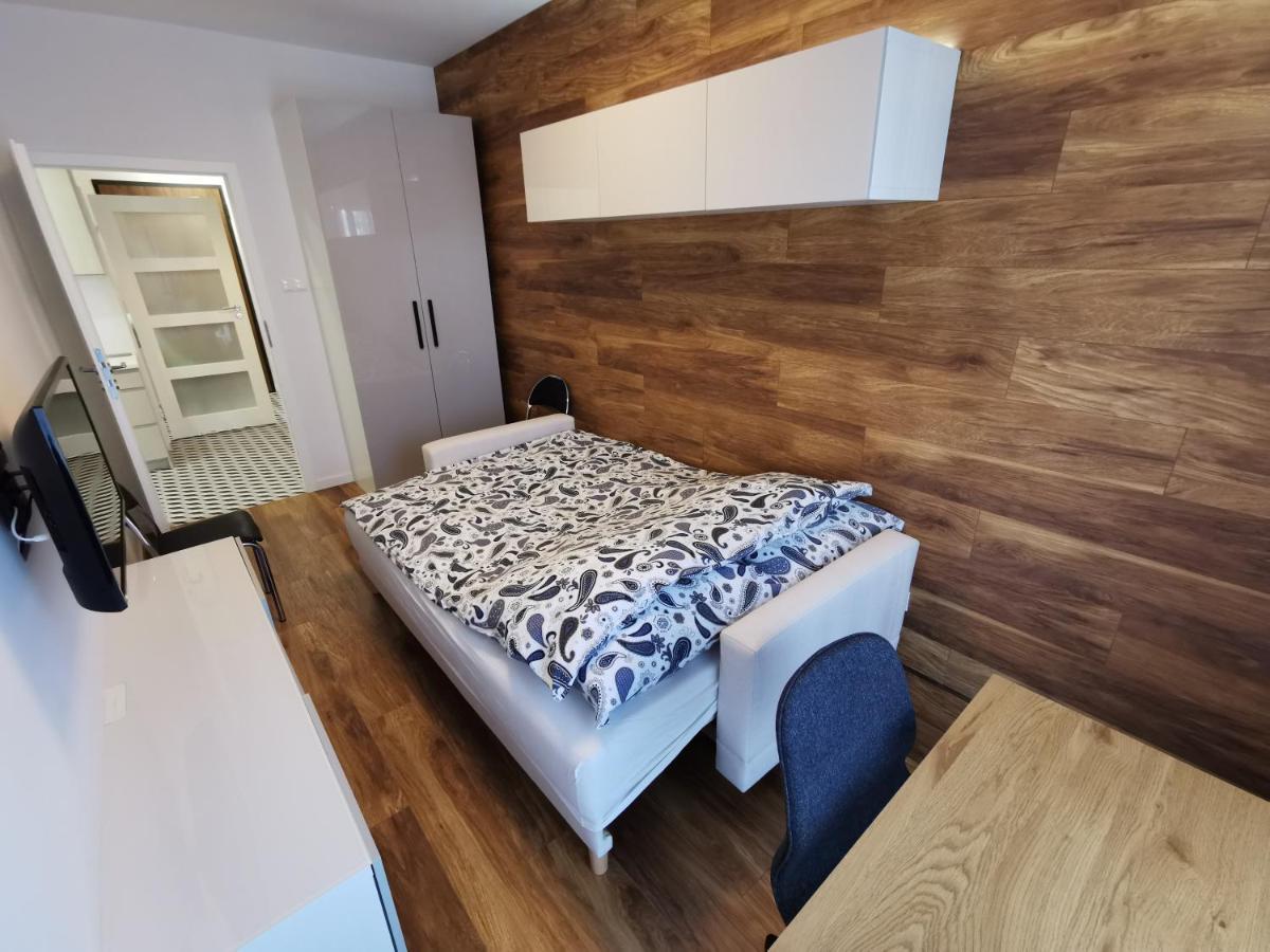 Zajezdnia Wrzeszcz Apartamenty Gdansk Exterior foto
