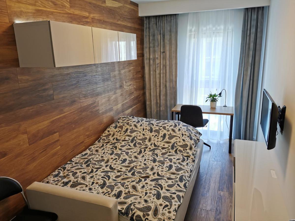 Zajezdnia Wrzeszcz Apartamenty Gdansk Exterior foto