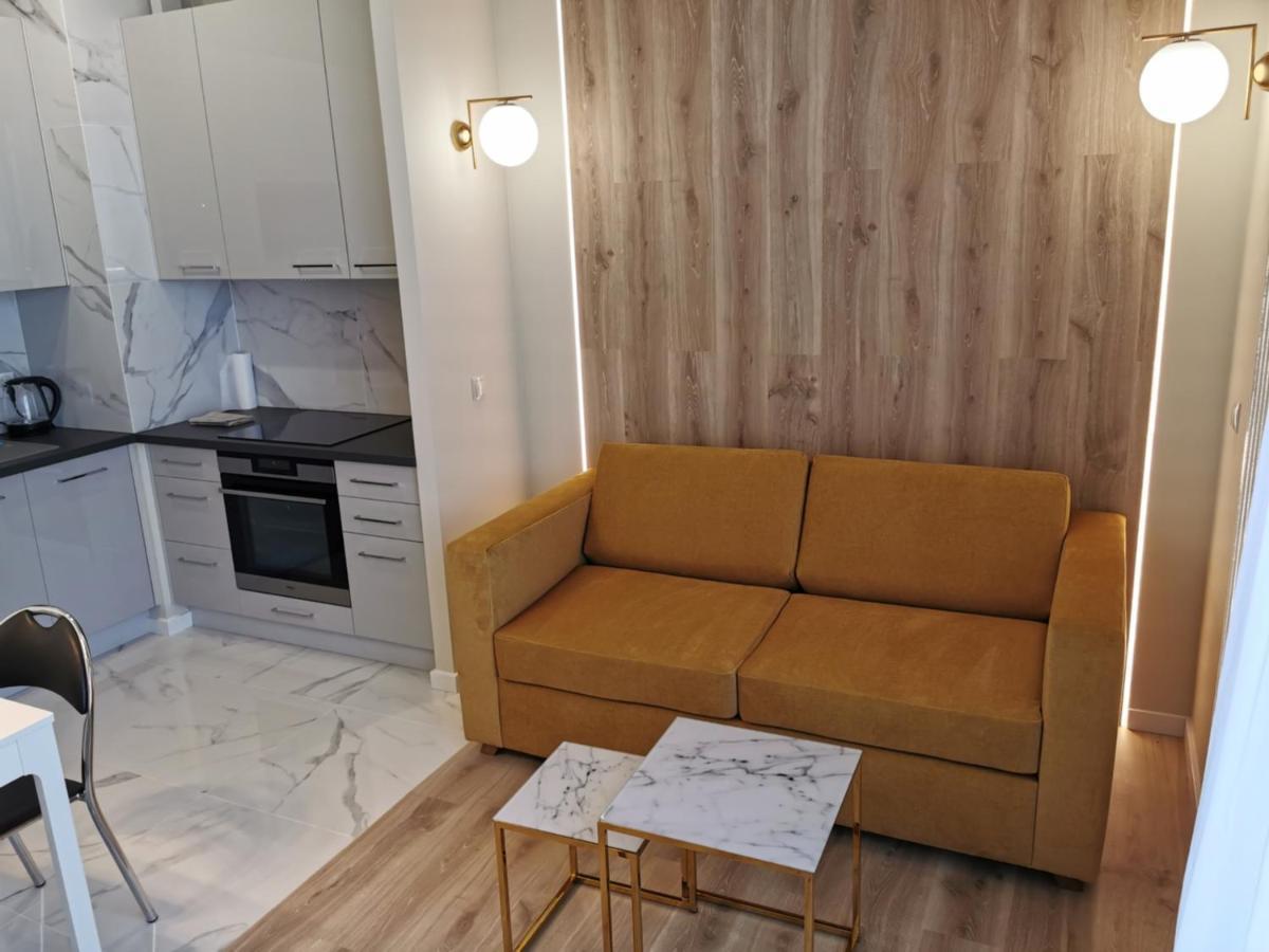 Zajezdnia Wrzeszcz Apartamenty Gdansk Exterior foto