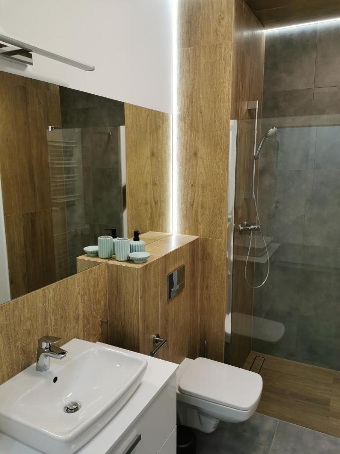 Zajezdnia Wrzeszcz Apartamenty Gdansk Exterior foto